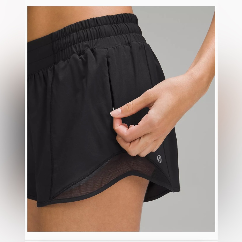 Hotty Hot Low-Rise Lined Short 4"
NEW